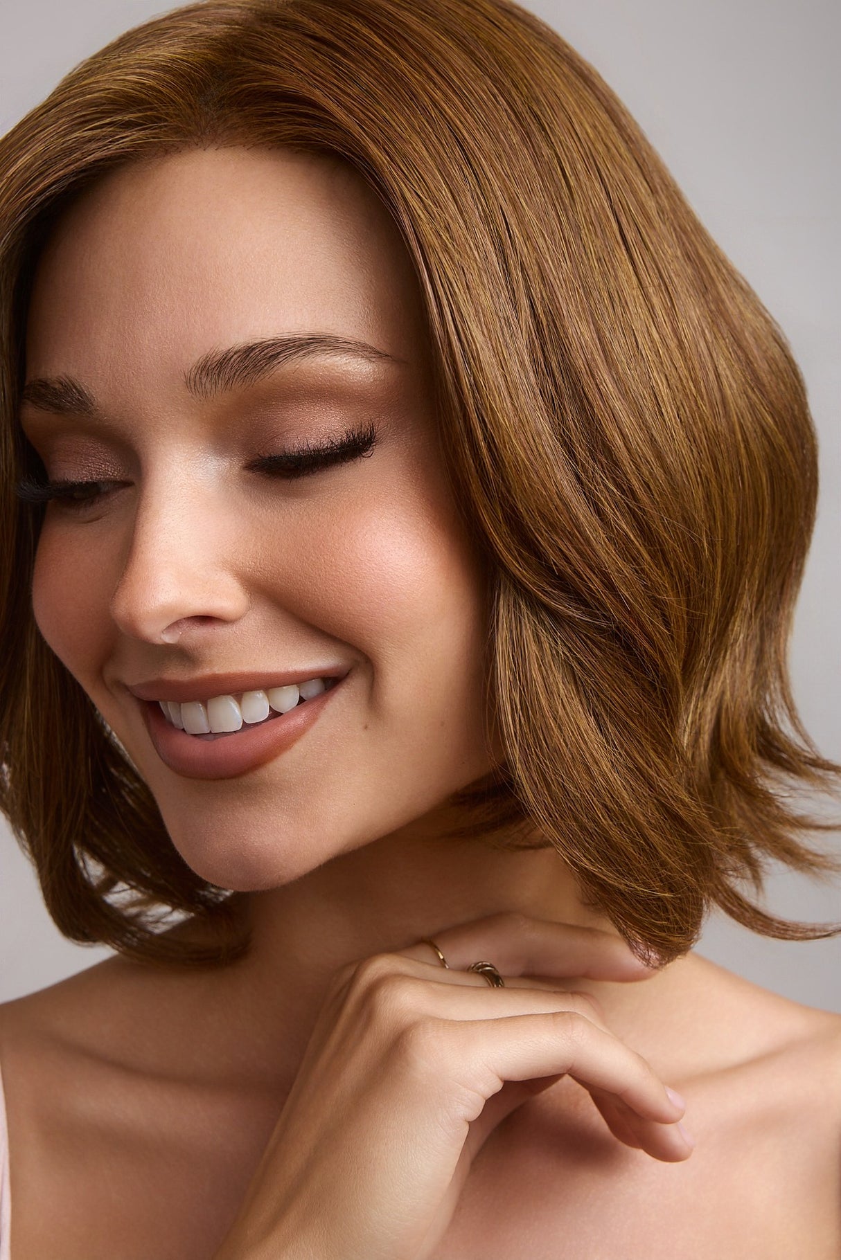 SHOWN COLOR: BROWN TOPAZ