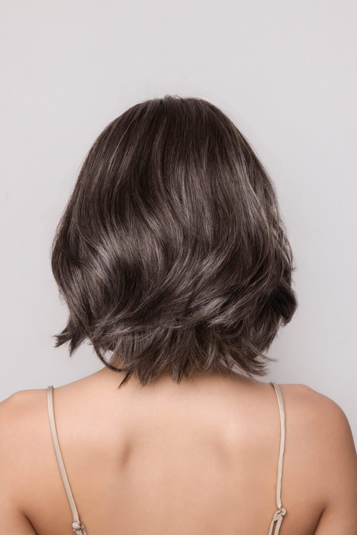 SHOWN COLOR: MUSHROOM GREY