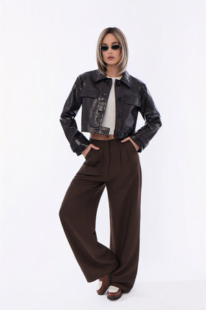 SHOWN COLOR: TRES CHOCOLATE-R