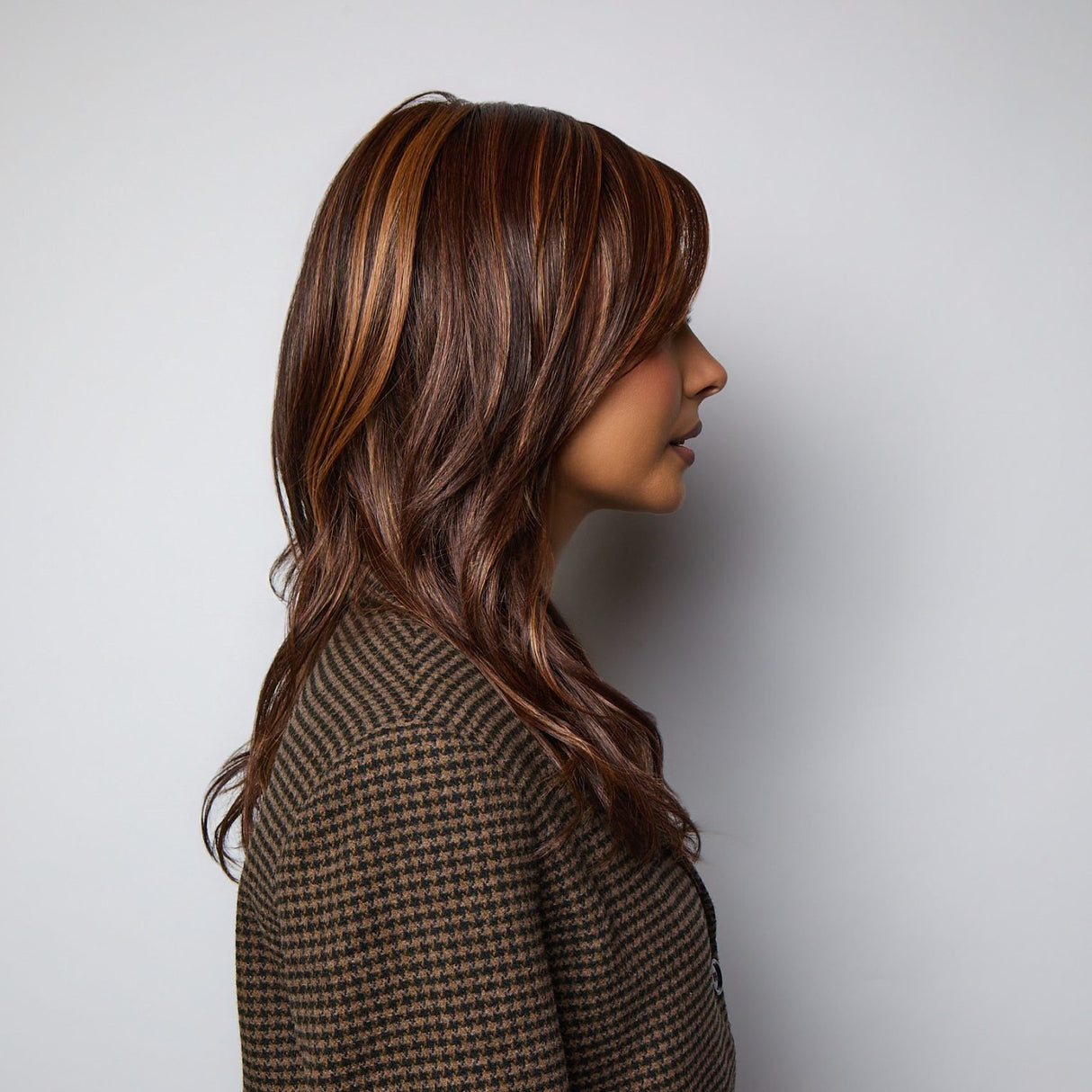 SHOWN COLOR: GLAZED AUBURN-R