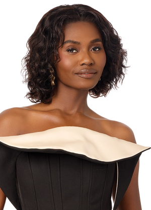 COLOR SHOWN: Natural